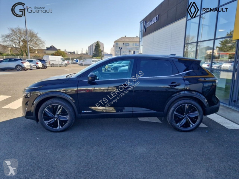عربة نفعية Nissan QASHQAI
