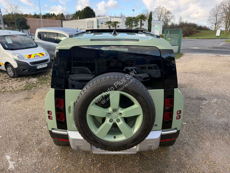 Samochód dostawczy Land Rover