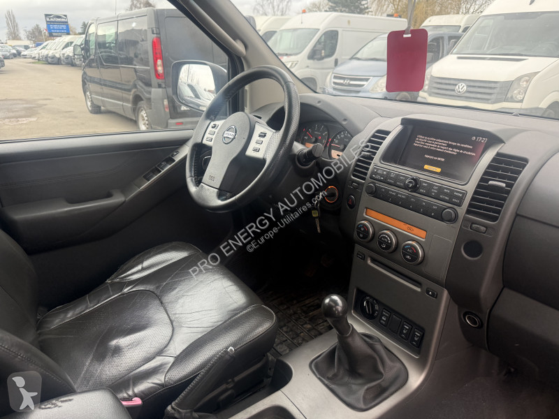 Nyttofordon Nissan NAVARA 2.5 DCI 174CH...