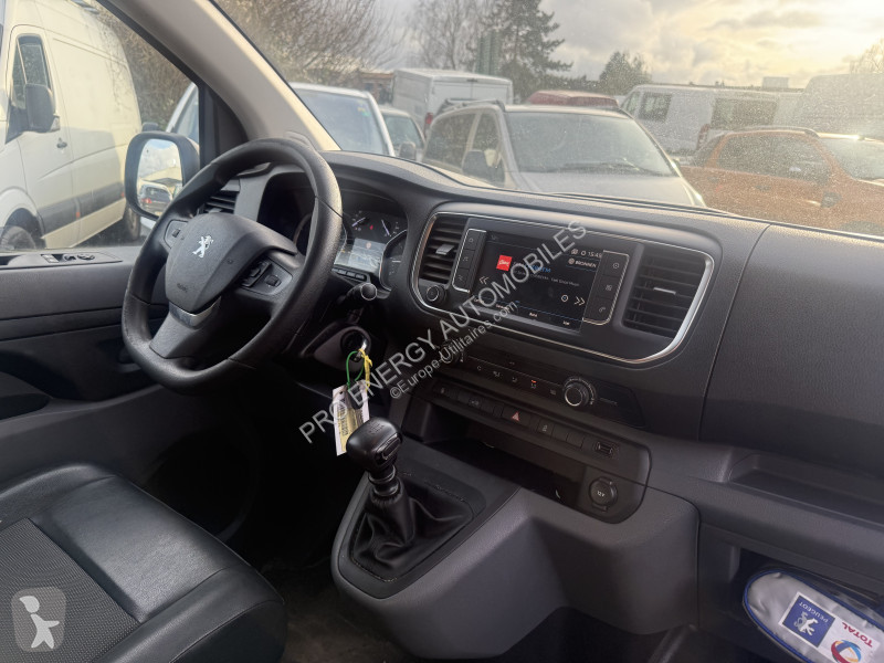 Véhicule utilitaire Peugeot EXPERT FG STANDARD...