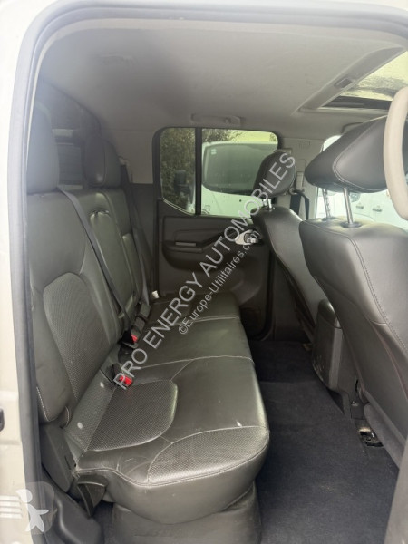 Veicolo commerciale Nissan NAVARA 3.0 V6 DCI...