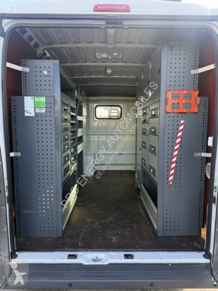 Véhicule utilitaire Fiat DUCATO FG 3.3 LH2 2.0...