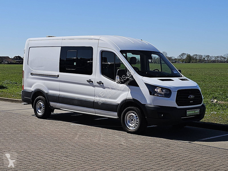 Bedrijfswagen Ford 350 ac dubb cabine EURO6