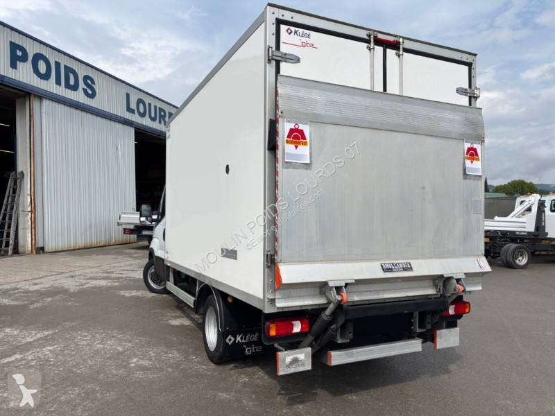 Furgoneta Iveco