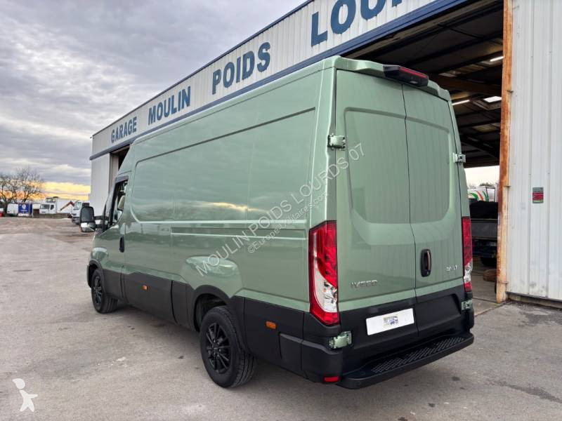 Véhicule utilitaire Iveco
