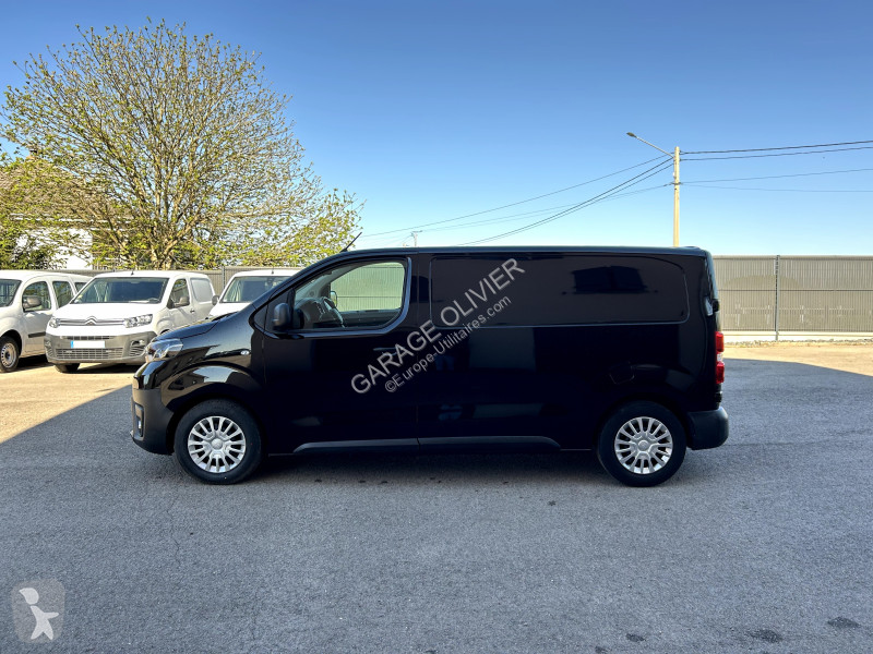 Véhicule utilitaire Toyota Proace Médium 1.5...