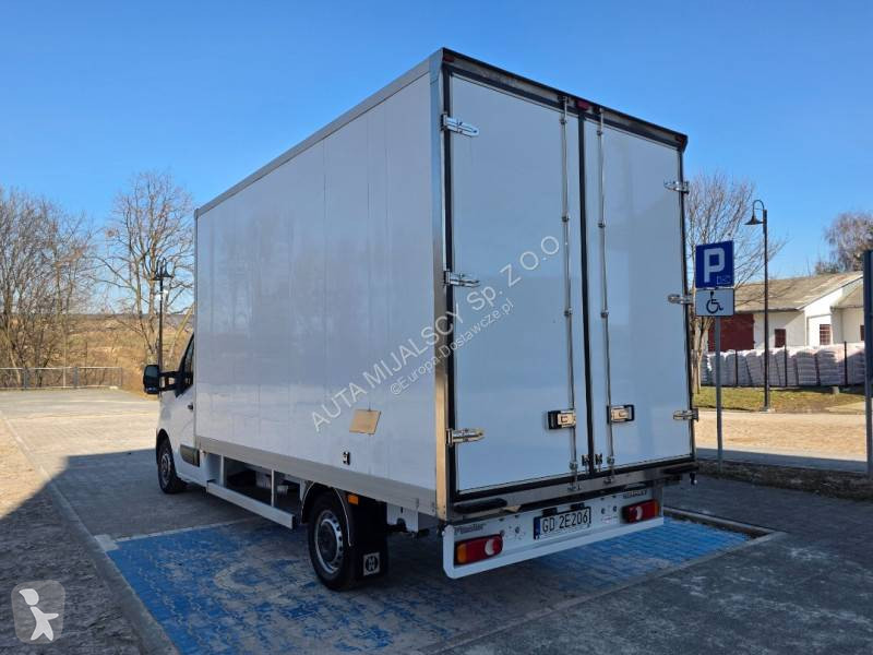 Samochód dostawczy Renault