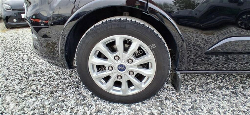 عربة نفعية Ford Custom I