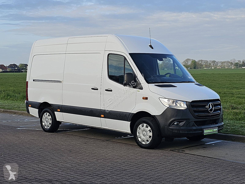 Bedrijfswagen Mercedes 317 L2H2 Mbux RWD Euro6!