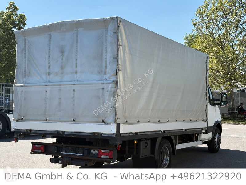 عربة نفعية Iveco...