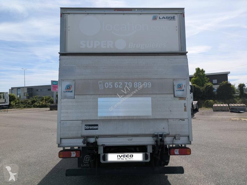 Véhicule utilitaire Iveco CCb 35C16H...