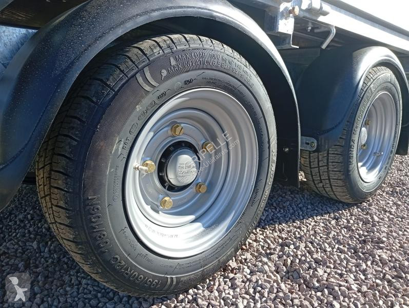 Veicolo commerciale   LM126