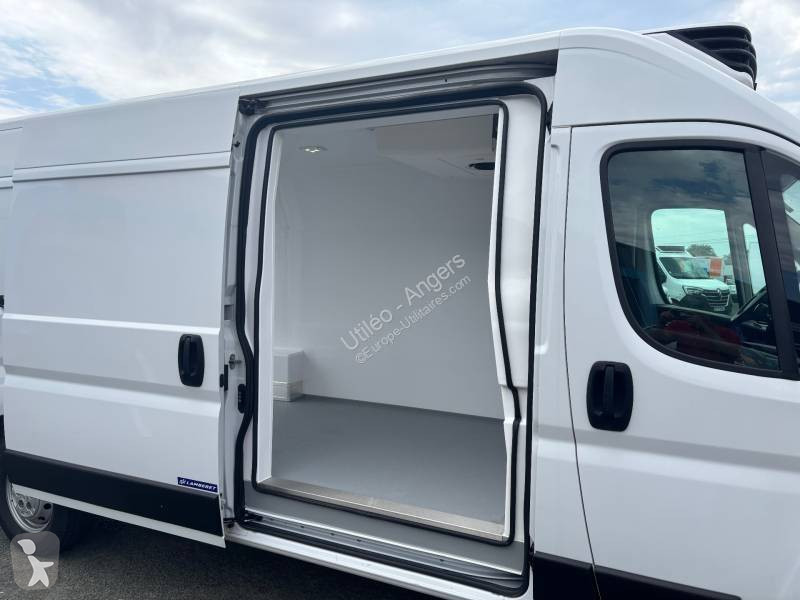 Véhicule utilitaire Opel