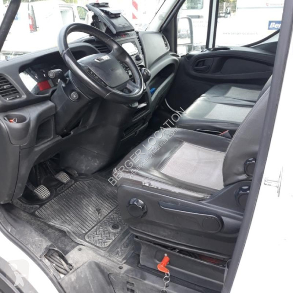 Коммерческий автомобиль Iveco  Daily