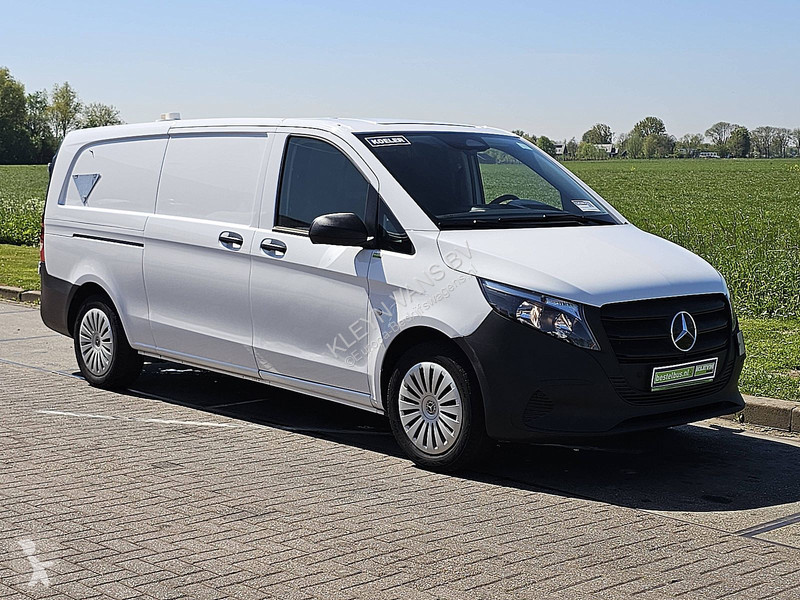 Furgoneta Mercedes 110 Veba box XL EURO6