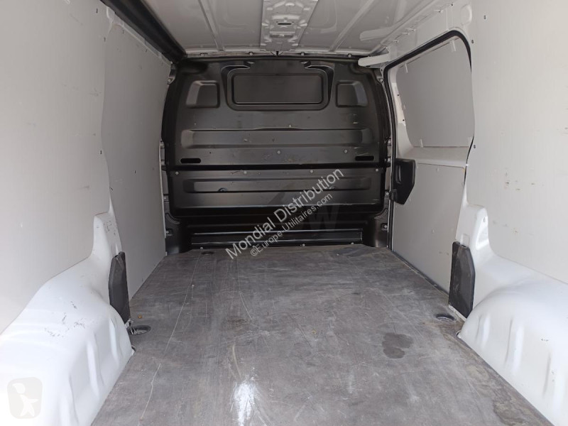 Véhicule utilitaire Opel M bhdi 145 EAT8