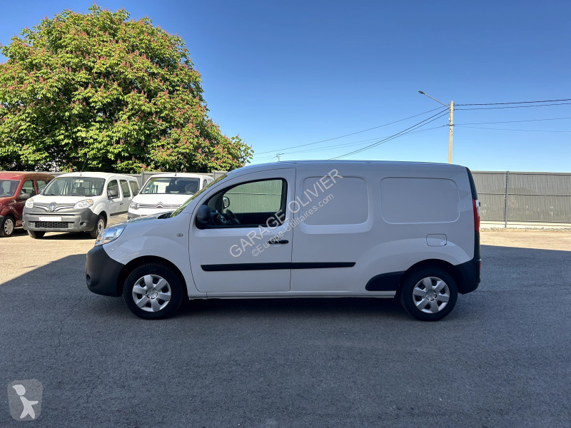 Véhicule utilitaire Renault Maxi Grand Volume...