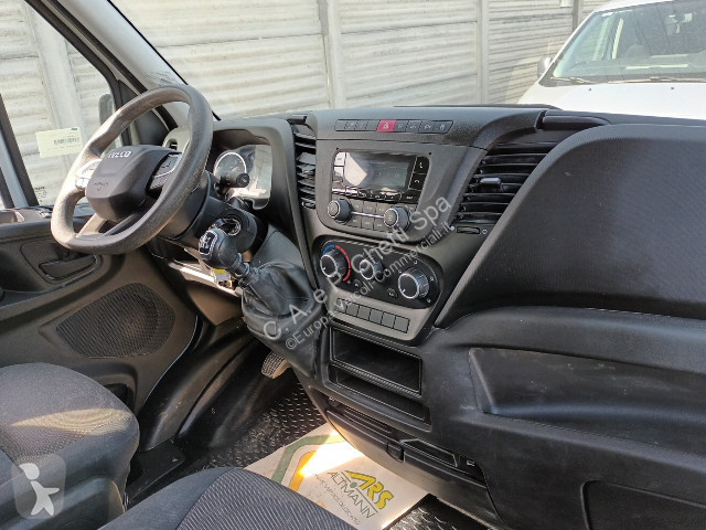Nyttofordon Iveco Daily 35C14
