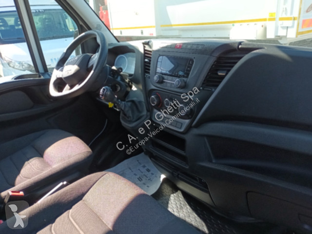 Furgoneta Iveco Daily 35C14