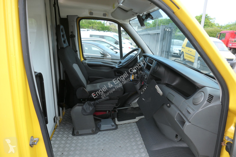 Furgoneta Iveco Daily 35 S11 C30C AUTOMATIK...