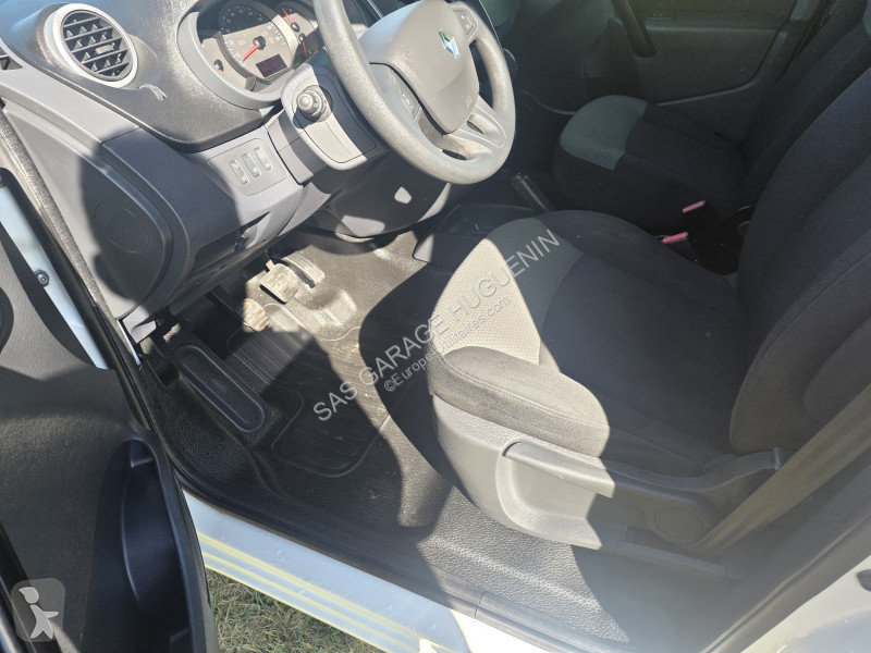 عربة نفعية Renault KANGOO II EXPRESS 1.5 DCI...