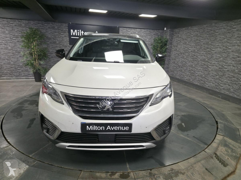 Коммерческий автомобиль Peugeot