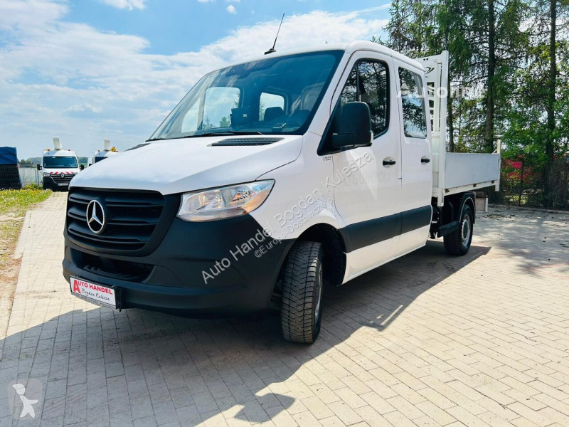 Furgoneta Mercedes