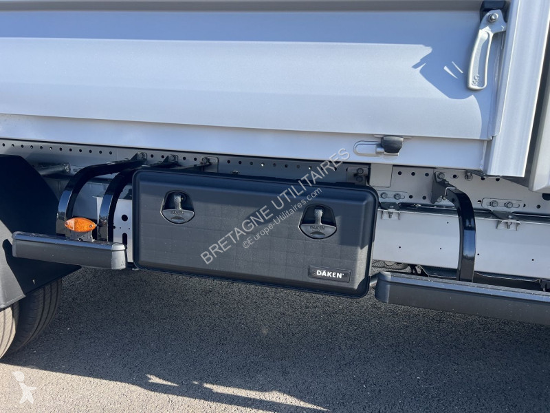Furgoneta Nissan INTERSTAR CCB GRIS METAL BENNE...