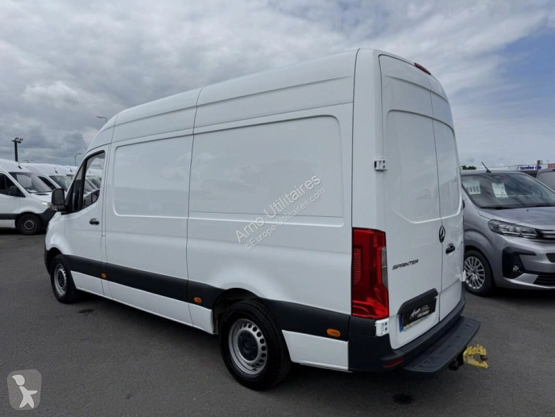 Véhicule utilitaire Mercedes