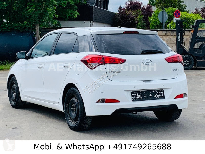 Samochód dostawczy Hyundai i20 blue Trend 1,4 L...