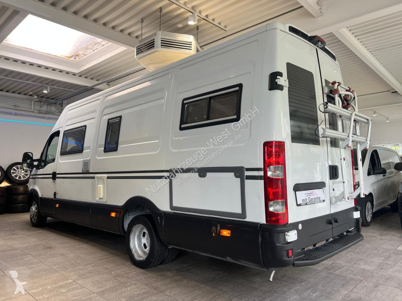 عربة نفعية Iveco 35c12 Maxi...