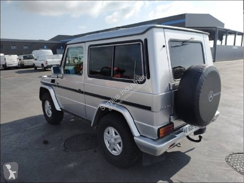 عربة نفعية Mercedes