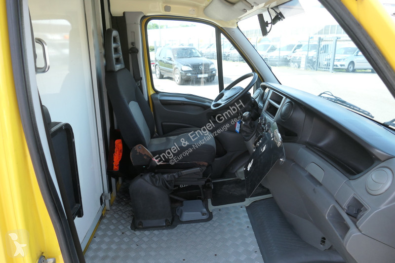 Furgoneta Iveco Daily 35 S11 C30C AUTOMATIK...