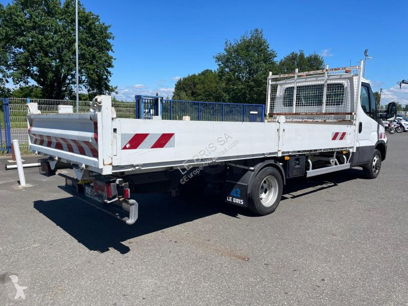 Véhicule utilitaire Iveco  DAILY 35C14