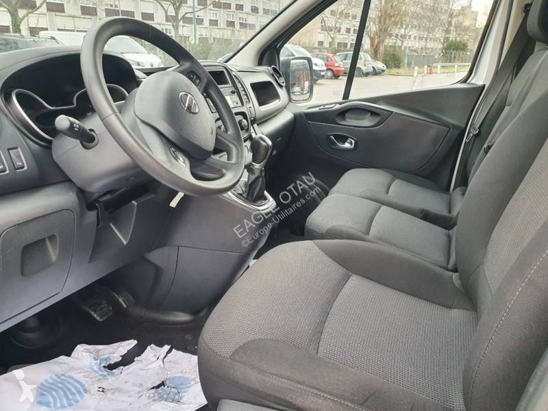 Furgoneta Nissan