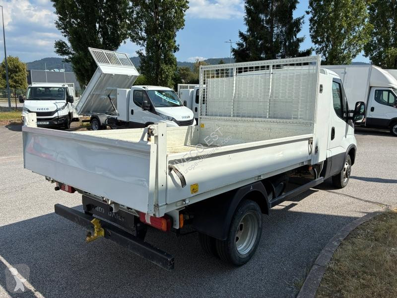 Véhicule utilitaire Iveco CCb 35C16H3.0 L -...