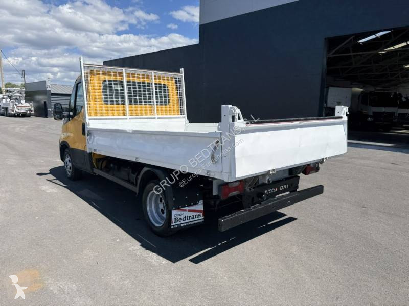 Furgoneta Iveco