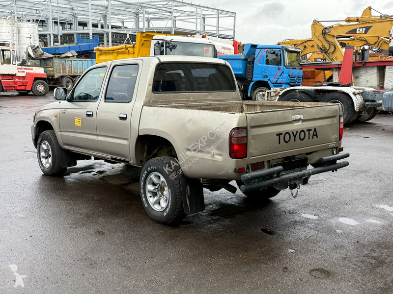 عربة نفعية Toyota 2.4TD 4x4 Steel Suspension...