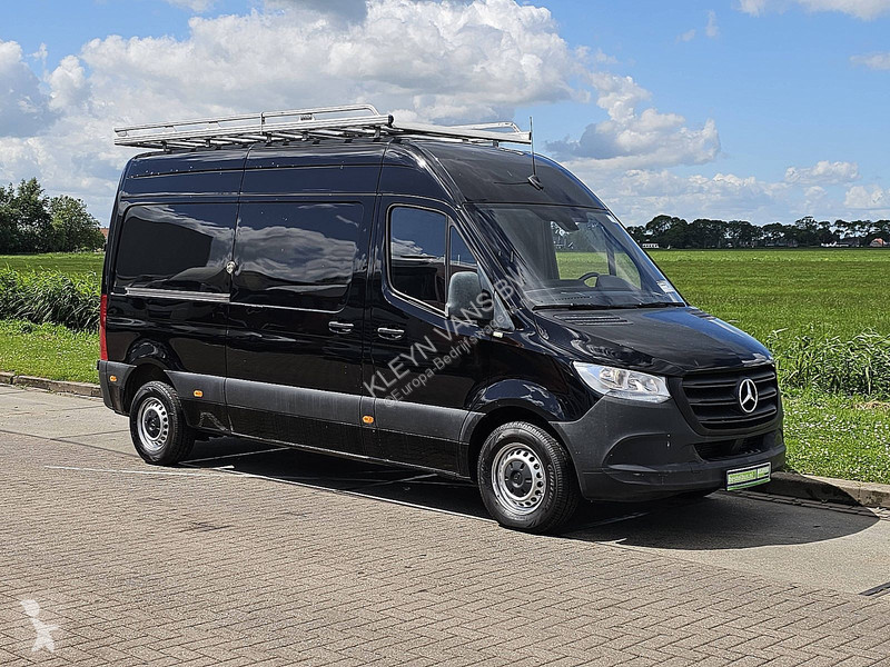 Véhicule utilitaire Mercedes 314 L2H2 Mbux...