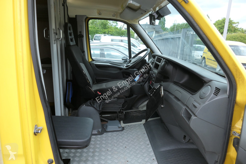 Furgoneta Iveco Daily 35 S11 C30C AUTOMATIK...