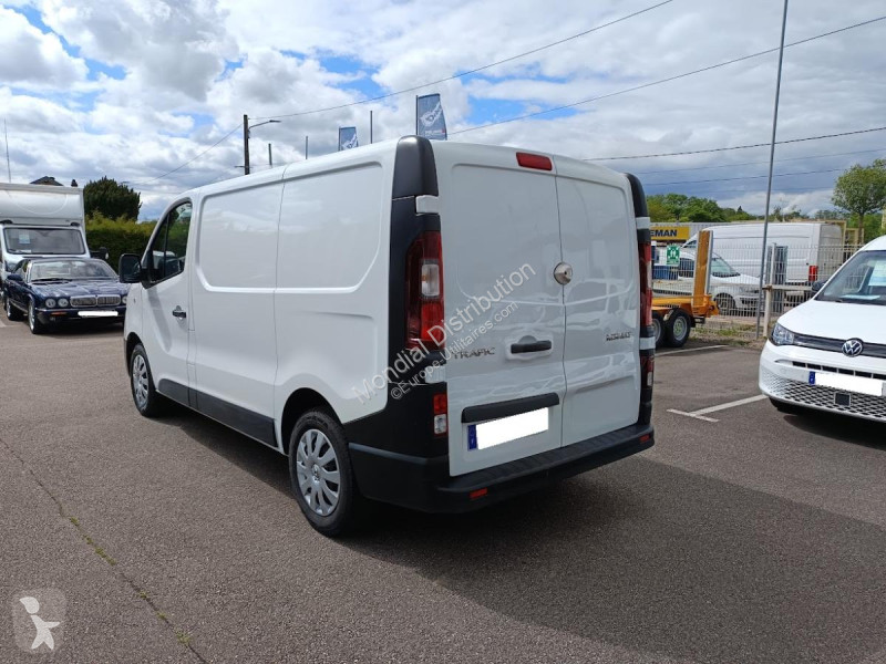 عربة نفعية Renault L1H1 DCI 120 GRAND CONFORT
