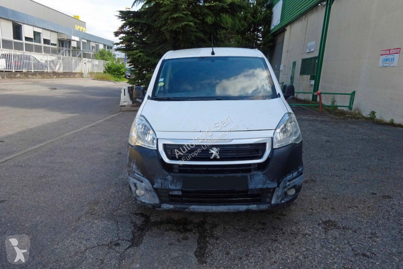 Véhicule utilitaire Peugeot PARTNER 1,6 HDI 100