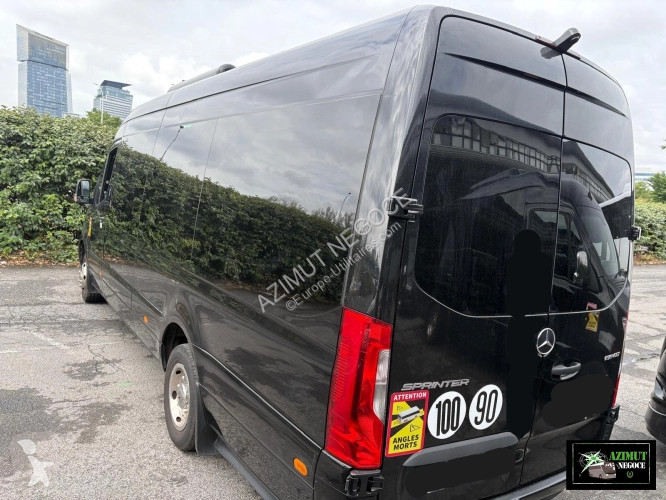 Véhicule utilitaire Mercedes idilis