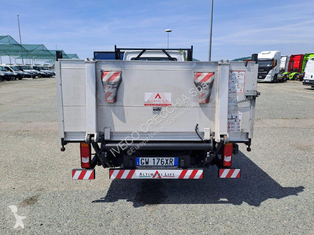 Véhicule utilitaire Iveco DAILY 35S14H