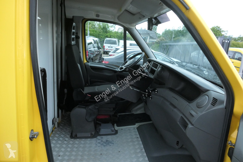 Furgoneta Iveco Daily 35 S11 C30C AUTOMATIK...