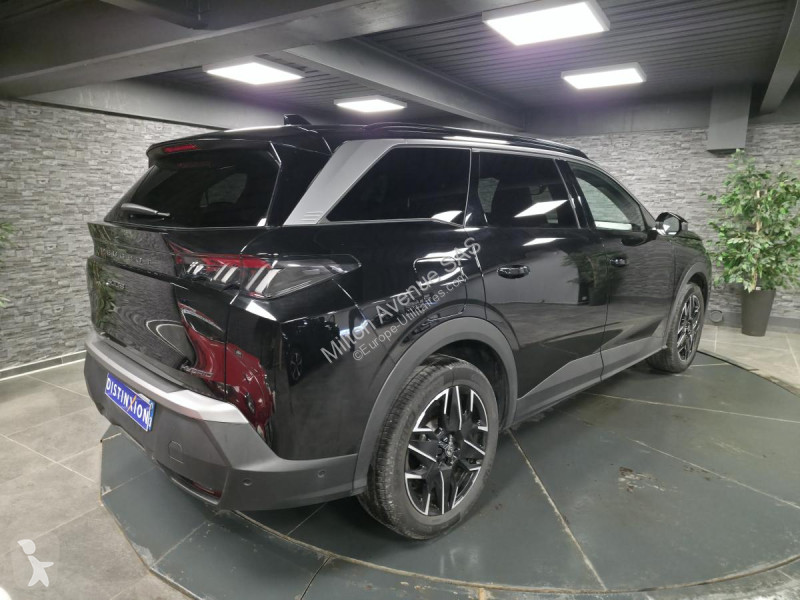 عربة نفعية Peugeot 5008 1.2i Hybrid -136 - BV...