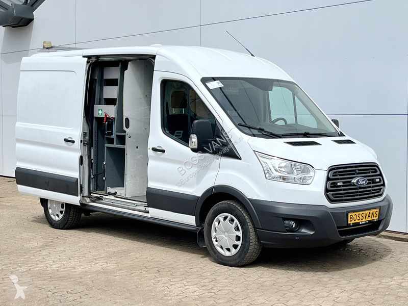 Véhicule utilitaire Ford 2.0 TDCI 130PK L2H2...