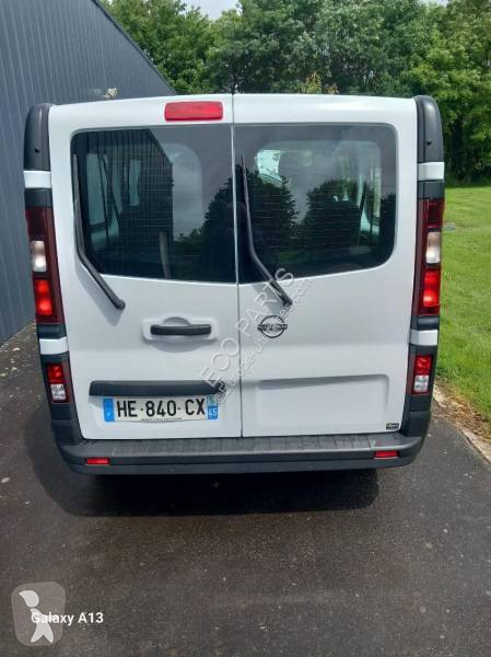 Véhicule utilitaire Nissan
