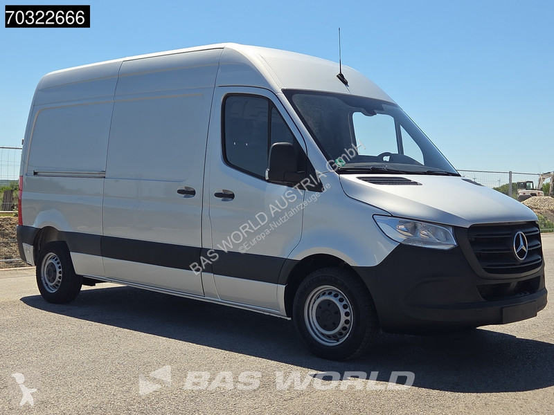 عربة نفعية Mercedes 215 CDI Automatik 150PS...