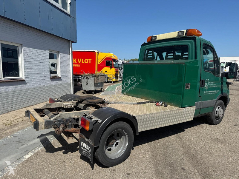 Varevogn Iveco 40C17 4X2 BE TREKKER - 142.263 KM!